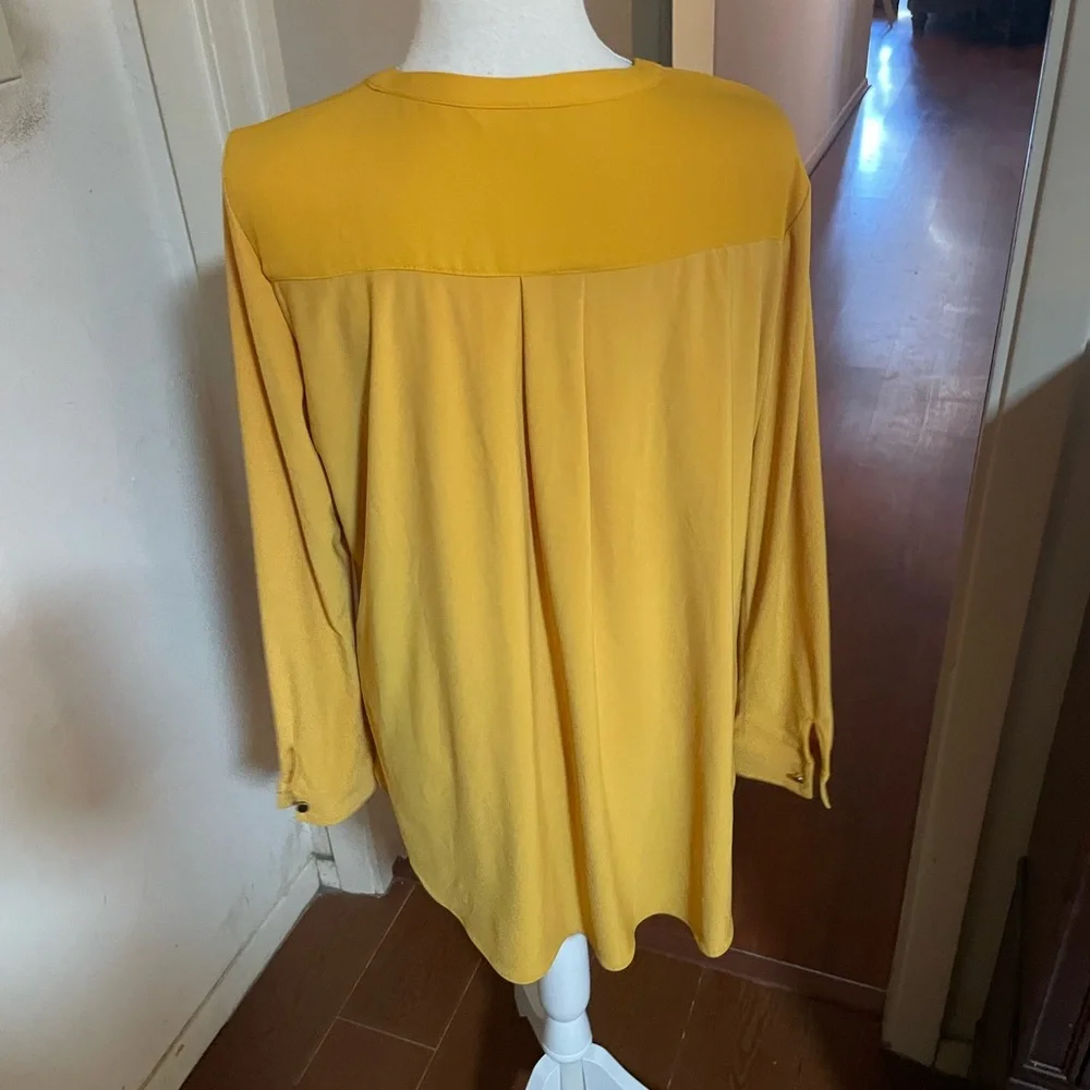 Nygard lace up blouse long roll up tab sleeve MEDIUM marigold pockets spandex - Picture 11 of 16